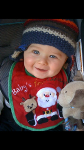 When I was a baby, I had so much fun at my first Christmas