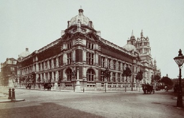 Henry Cole founded the Victoria & Albert Museum