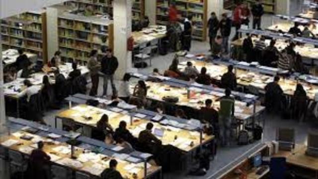 se funda la Escuela Nacional de Bibliotecarios