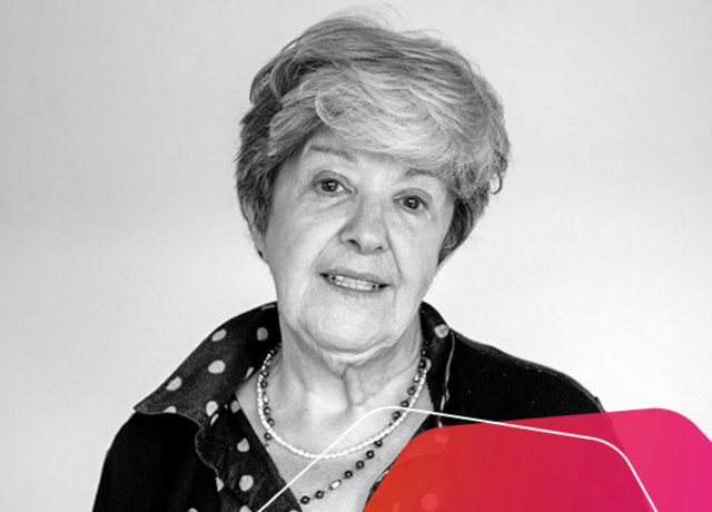 REBECA PUCHE NAVARRO