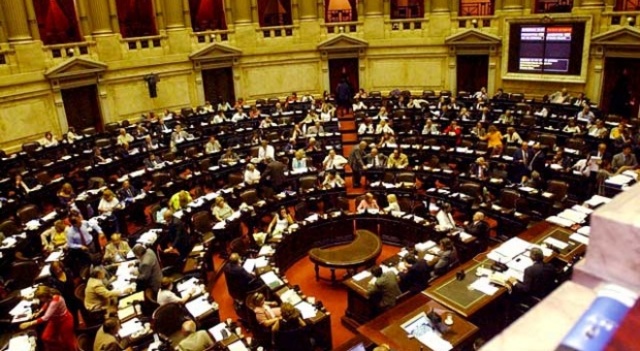 Proyecto para reconocer el derecho a la protección de datos personales como una garantía humana