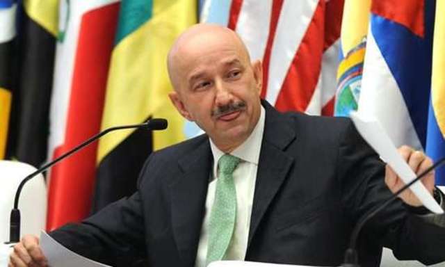 Se autorizó la entrada de bancos extranjeros