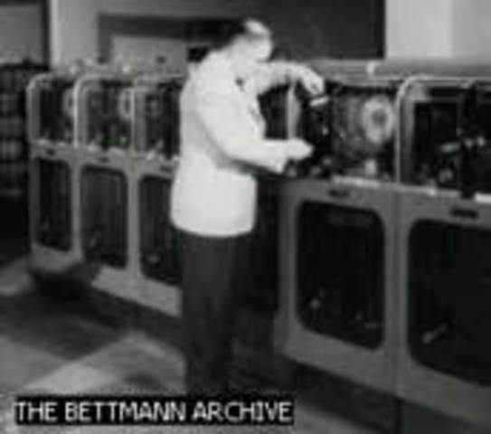 ORIGEN DE LA COMPUTADORA