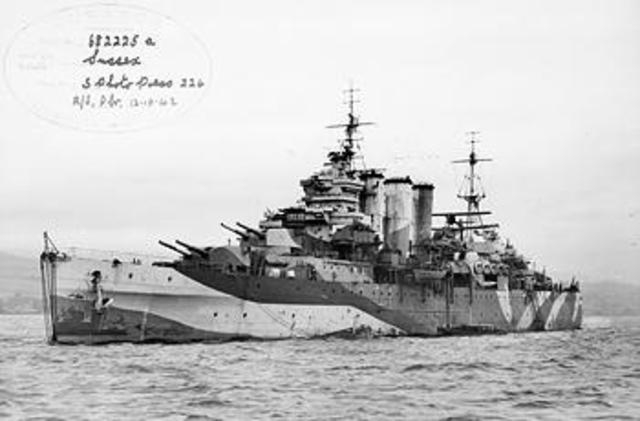 U-Boats torpedo Sussex