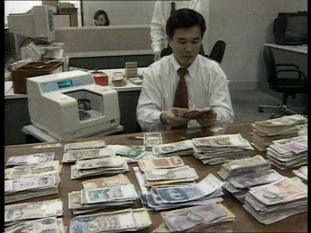 Crisis en Tailandia y se propaga a países vecinos