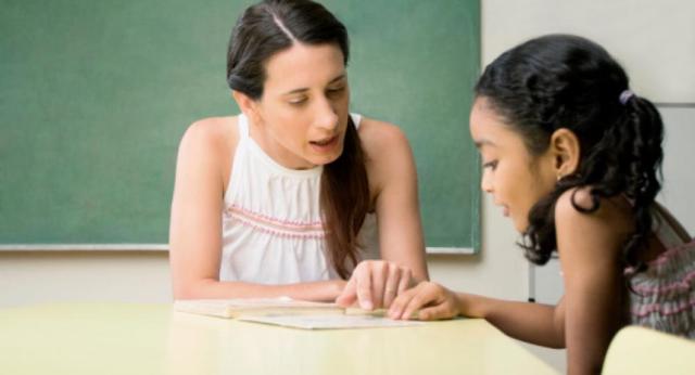 Ayuda (se inicia a mediados del siglo XX)