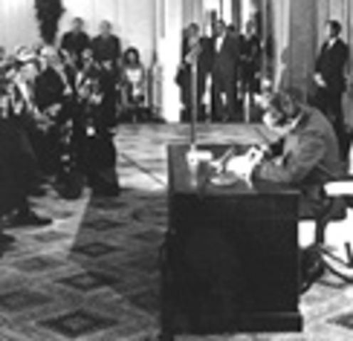 President Nixon procalims the War on Cancer