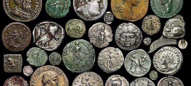 Introducción de la moneda