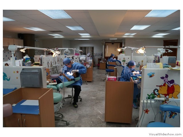 Maestría en Ciencias Odontológicas en el Área de Odontopediatría, Endodoncia y Periodoncia con Implantología Oral.