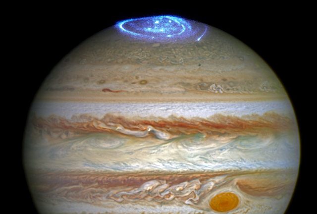 AURORAS EN JÚPITER