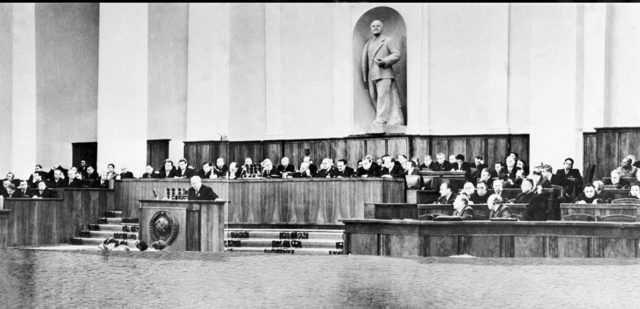 La URSS Prohíbe los Test Mentales