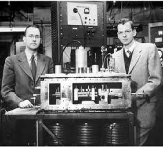 Se construye el primer láser.