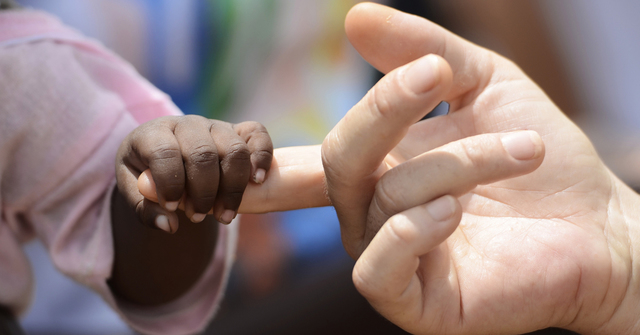 Ayuda (mediados siglo XX)