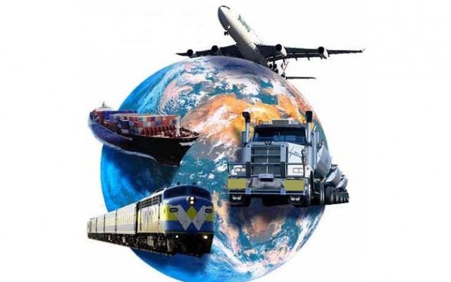 Avión, barco, camión y ferrocarril.