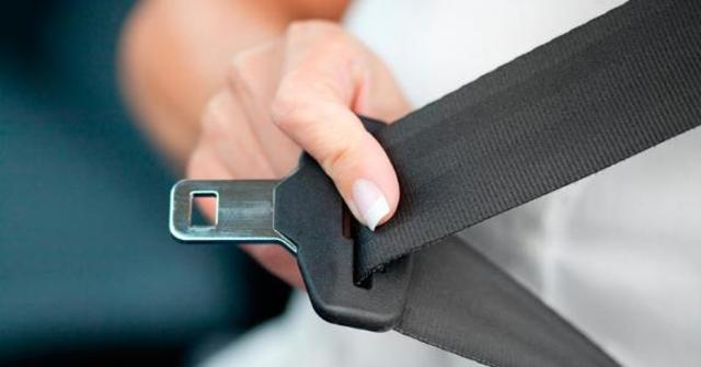 New York State becomes the first state with a law requiring the use of seat belts.