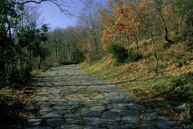 Rocca di Papa via Sacra
