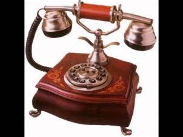 Primera cercanía en la distancia: El Teléfono