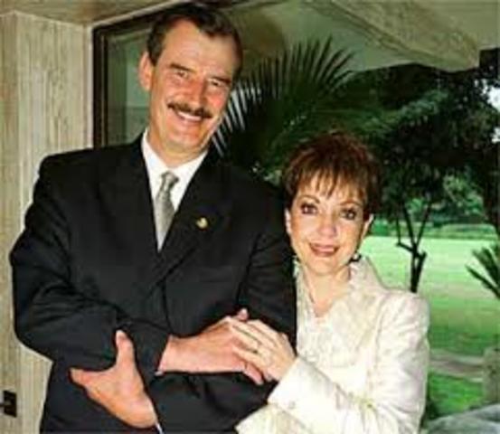 Vicente Fox se casa en secreto