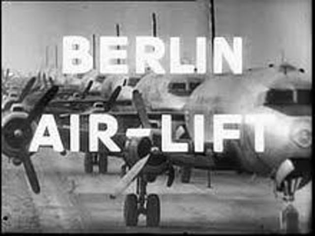 Berlin Blockade/Airlift