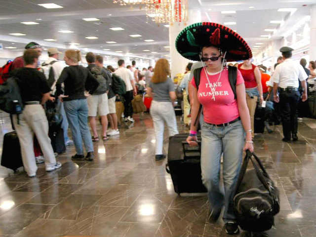 "Turismo" Factor Económico