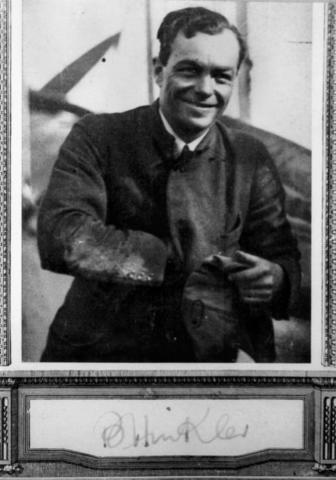 Bert Hinkler makes the first successful flight from Britain to Australia