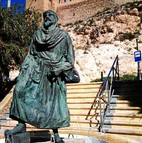 Jairán se convierte en el primer rey de la taifa de Almería