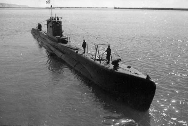 A second wage of planes