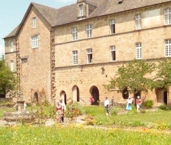 HER MOTHER'S DEATH AND THE ABANDONMENT OF HIS DAD