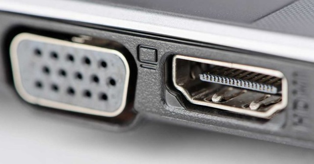 DisplayPort 1.0