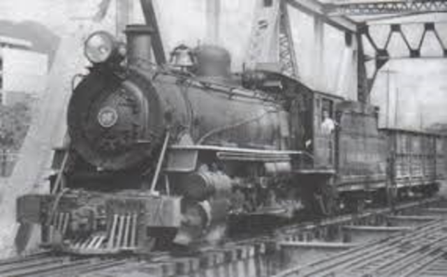 PRIMER TREN (LOCOMOTORA) EN COLOMBIA
