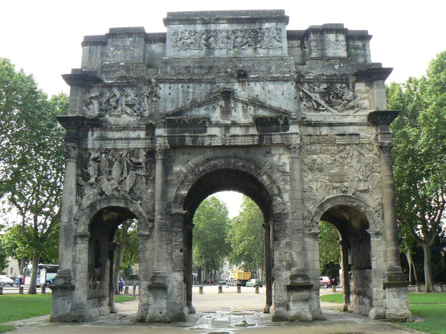 Arco di Augusto ad Orange