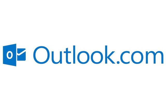 Llegada de Outlook, reemplazando a Hotmail