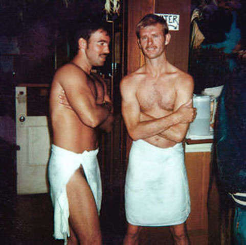 San Francisco officials order to close the bathhouses