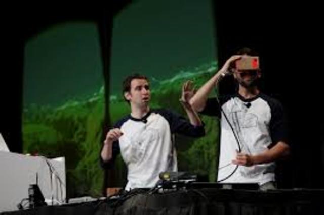 Lanzamiento de Google Cardboard (RV)