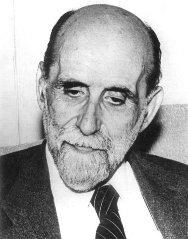 Nace Juan Ramón Jiménez