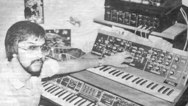 SEXTO PERIODO fue en la década de 1990