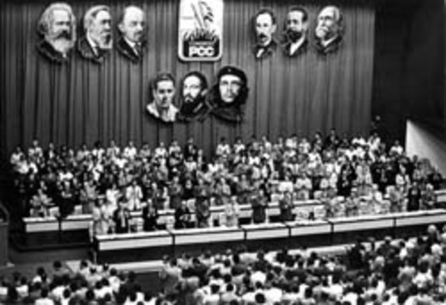 Establecimiento de los Planes Quinquenales