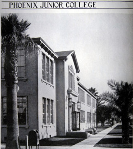 Phoenix Junior College is established