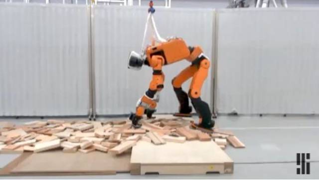 E2-DR, el robot rescatista