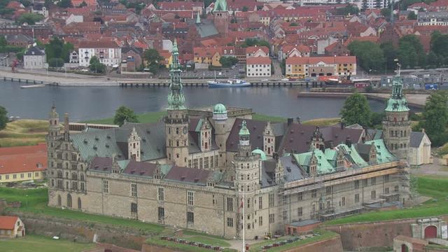 Primera Conferencia Internacional sobre la Educación de Adultos en Elsinor, Dinamarca