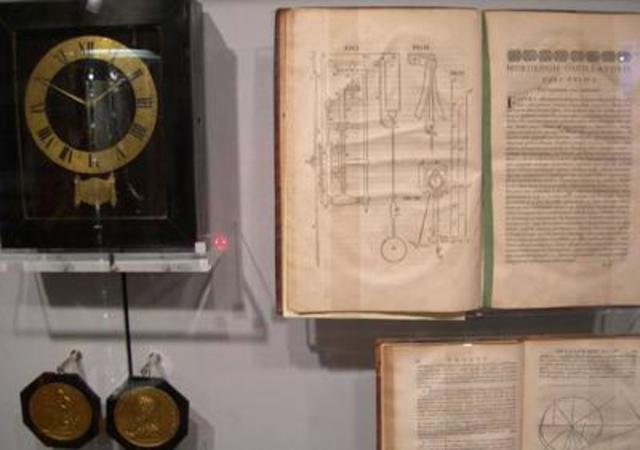 CHRISTIAAN HUYGENS (reloj de pendulo)
