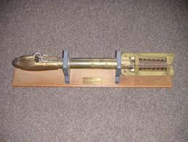 Athelstan Spilhaus inventa el batitermógrafo