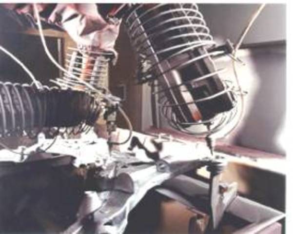 Primer robot de pinturas.