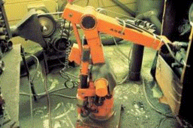 Primera utilización de un robot en España.