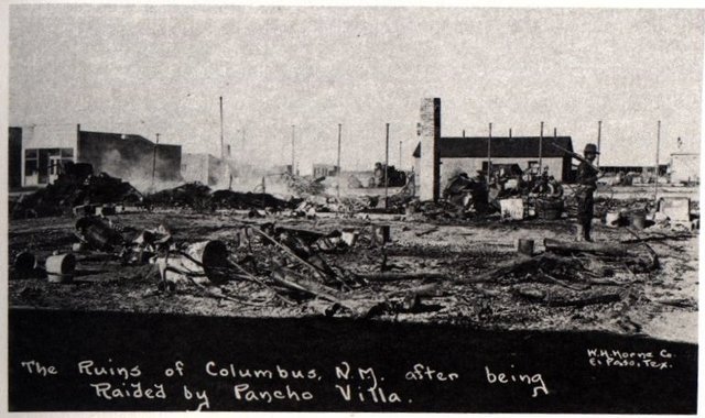 Villa ataca Columbus