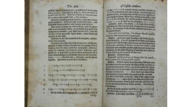Los simbolos + y - se introducen en las matematicas en un libro del matematico Robert Recorde, titulado The Ground of Artes.