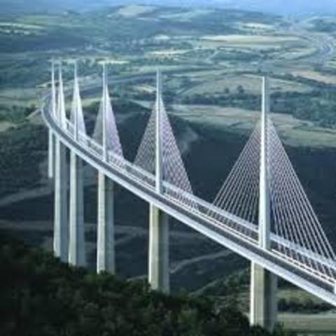 Se construye el puente más alto
