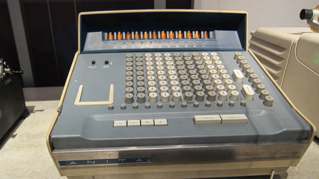 Primer calculadora electrónica