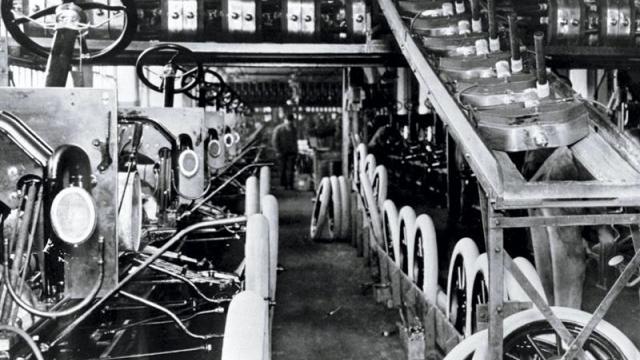 Automòbils en serie (Fordisme)