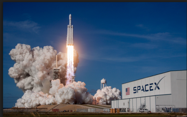 spaceX falcon heavy-